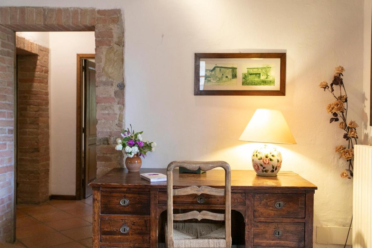 Agriturismo Poggio Salvi Совічілле Екстер'єр фото